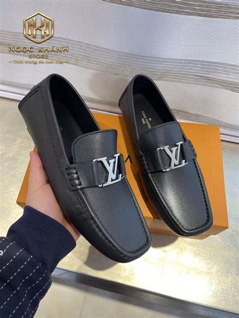 lười Louis Vuitton